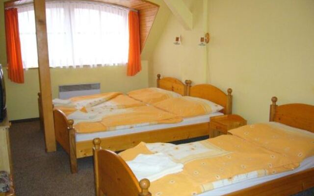 Pension Moyzes