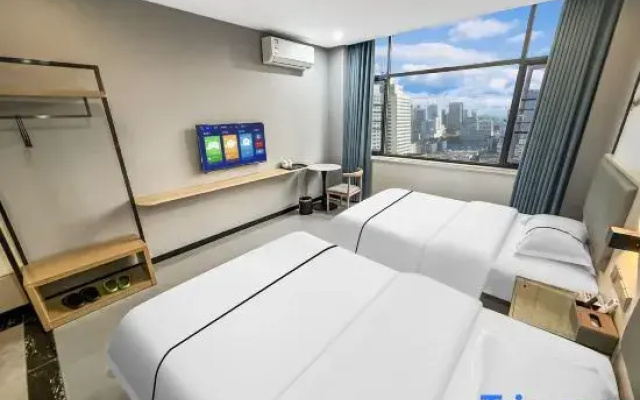 Senlan Light Luxury Hotel (Jiarong Shopping Plaza)