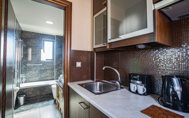 Golden Bay Suites