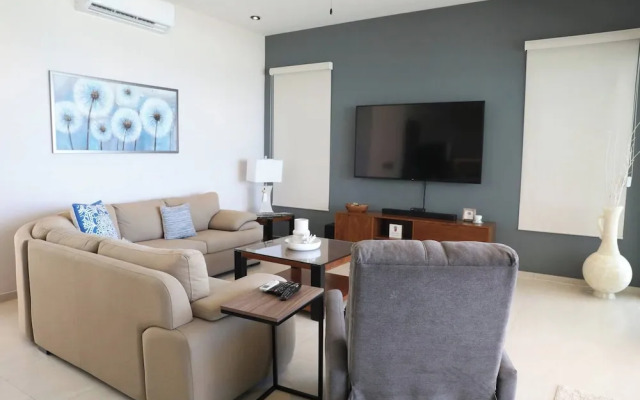 Seaside Villa 4 Beds, Private Pool, Amazing Views