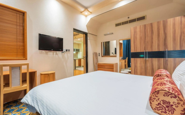 Elite Crystal Hotel