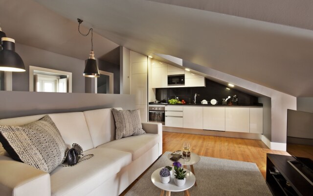 Lisbon Five Stars Fanqueiros 112