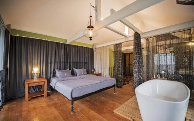 Отель Chateau Khashmi