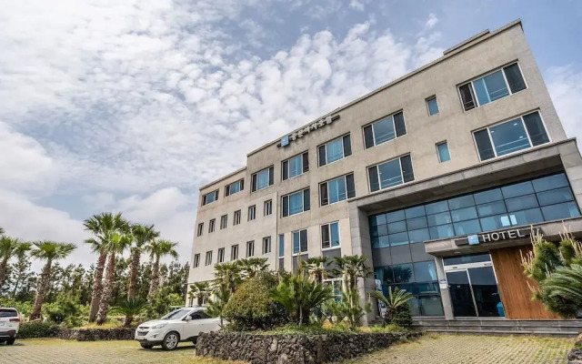 Seogwipo Beach Hotel
