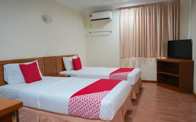 OYO 44051 Sunlight Inn