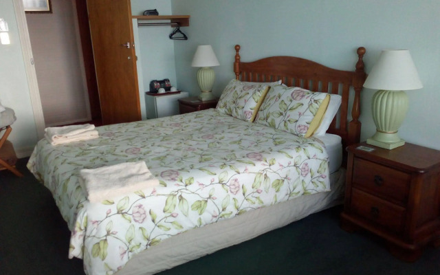 Admirals Lodge Picton