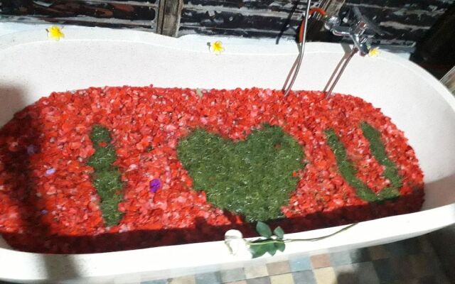 Royal JJ Ubud Resort & Spa