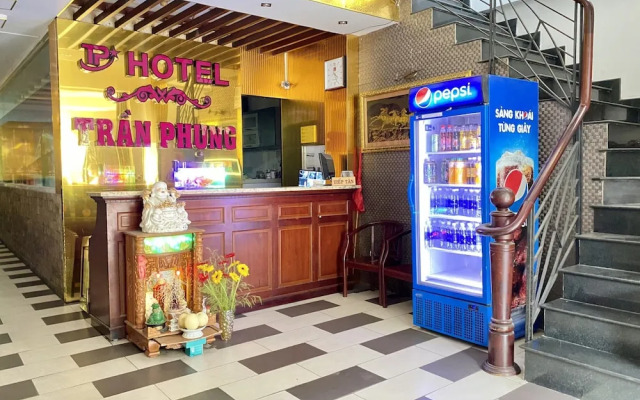Tran Phung Hotel