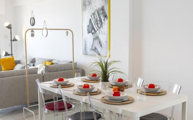 Lovely 3-bedroom apartment in Prokymea court