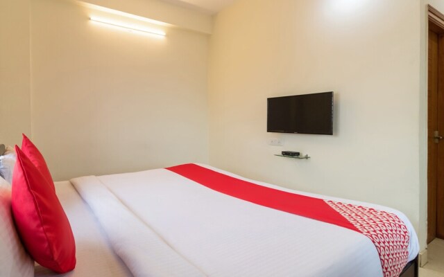 OYO 46668 Hotel Bliss