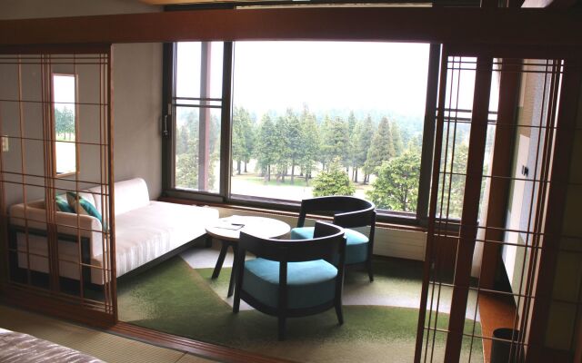 Hakone Yunohana Prince Hotel