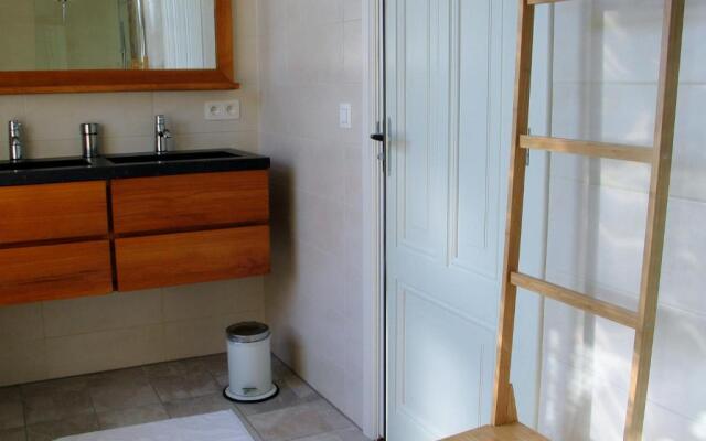 Le Baron Apartments