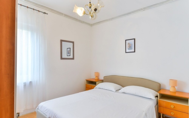 Apartment Basic Mario