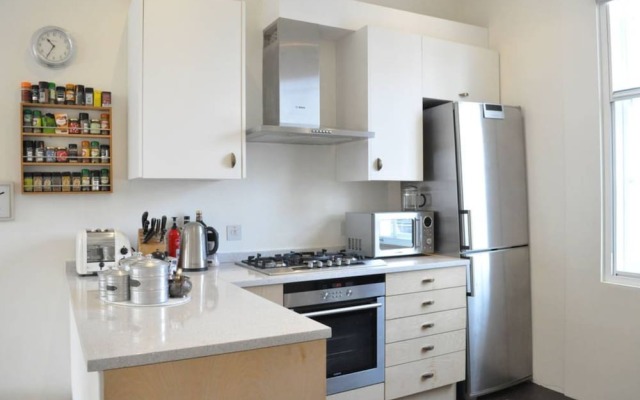 Westbourne Park 1 Bedroom Apartment