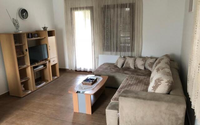 Apartmani LUX