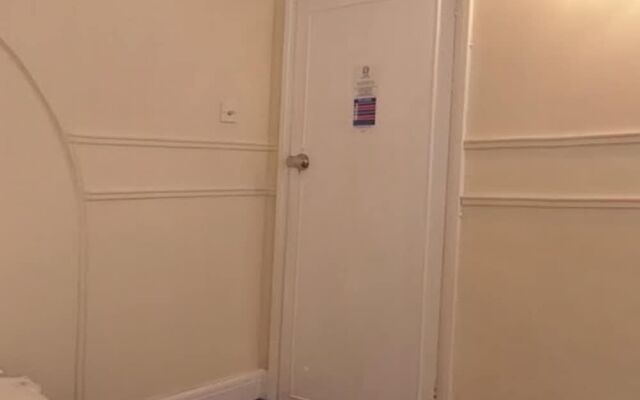 Jaylets Budget Leicester