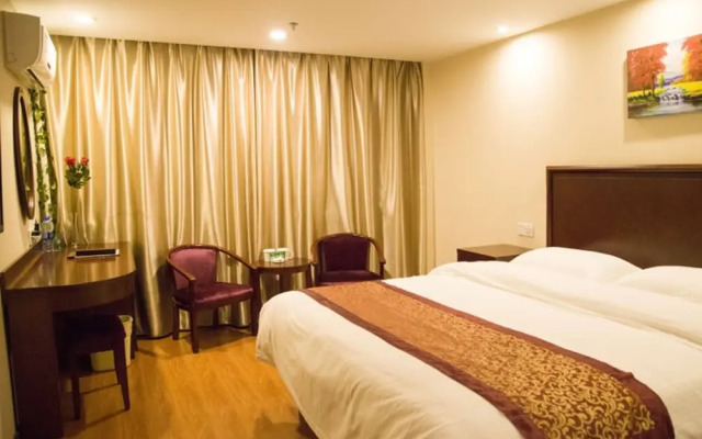 GreenTree Inn Taizhou Xinghua Wuyue Square