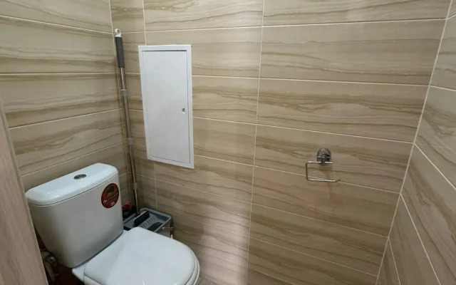 Apartments on Urozhnaya street 71/1k6