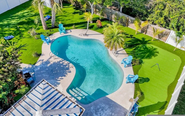 Tropical Paradise in Largo