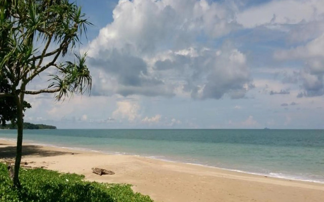 Tamarind Twin Resort