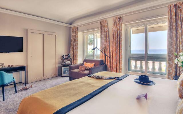 Mercure Nice Marche aux Fleurs