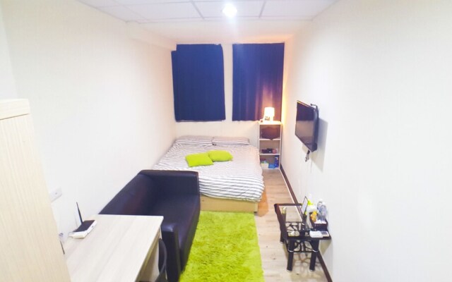 Ximen Comfortable Studio