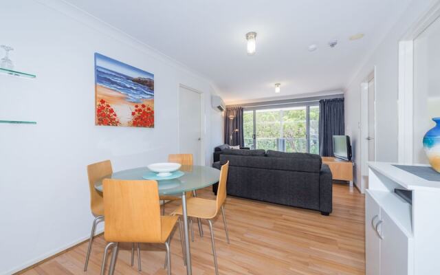 Beach Club 18 - Nelson Bay