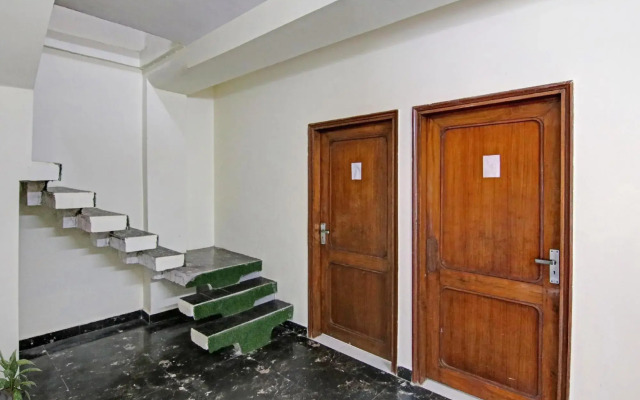 OYO Flagship 70019 Hotel Royal Inn