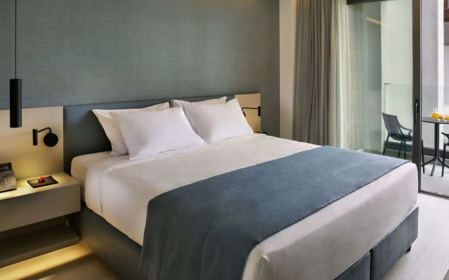 Mercure Larnaca Beach Resort