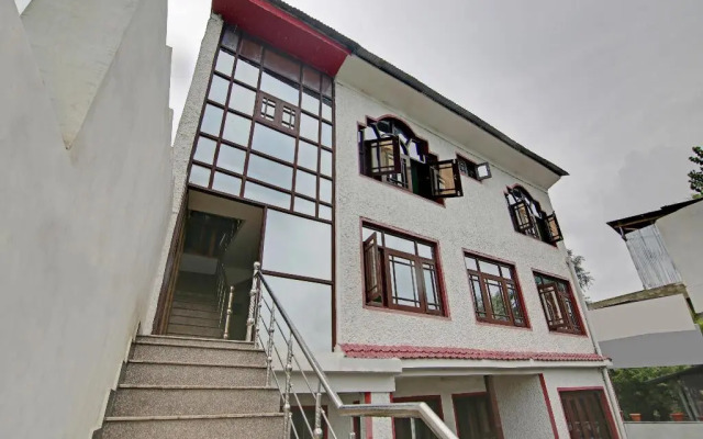 Hotel Hameed by OYO Rooms