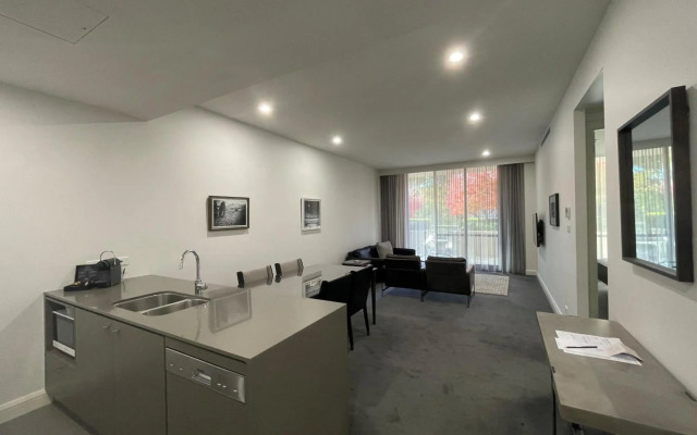 Knightsbridge Canberra