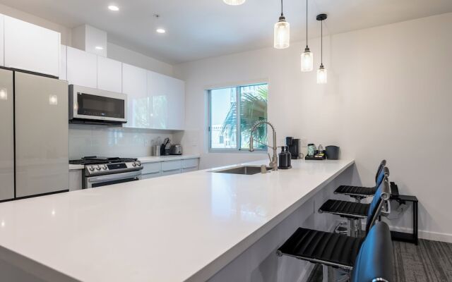 Hotel Mai Downtown Long Beach