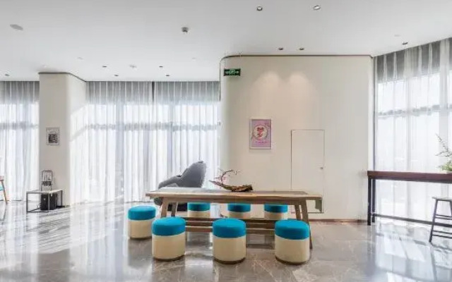 Lichengxuan Hotel (Zhoushan Putuo World Shop)