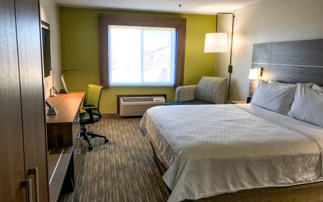 Holiday Inn Express & Suites Lubbock West by IHG