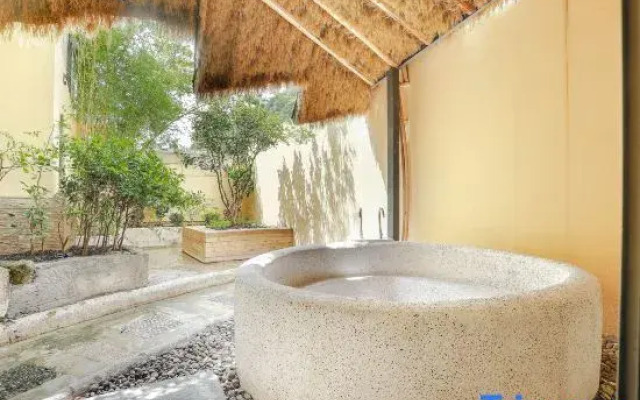 Royal Membership Holidays Hotel