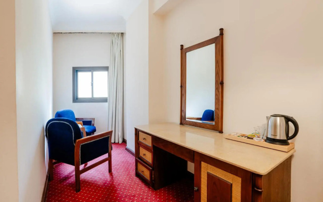 Om Kolthoom Hotel & Tower
