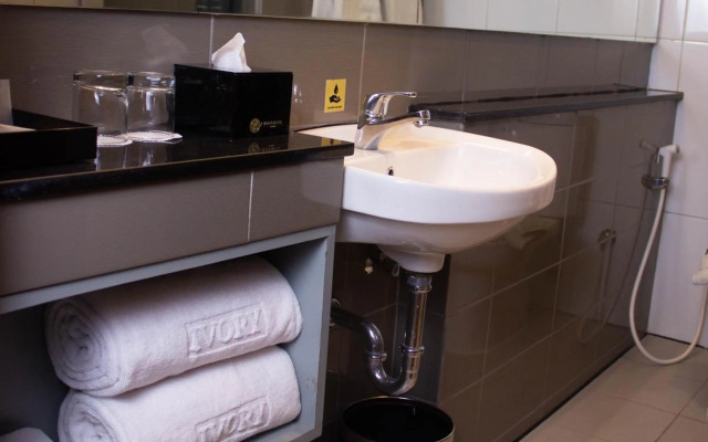 Ivory Hotel Bandung