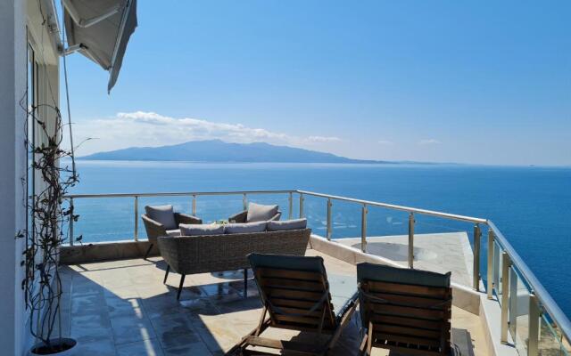 Infinity Sea View Penthouse