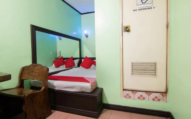 OYO 482 Sitio Manuel Hotel