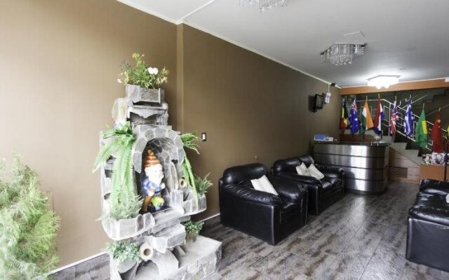 Padama Hotel