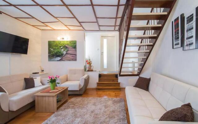 Charming Apartment