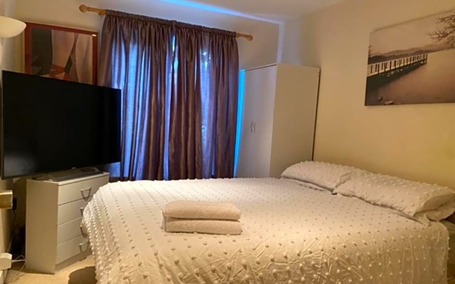 Double Bedroom with PT/B