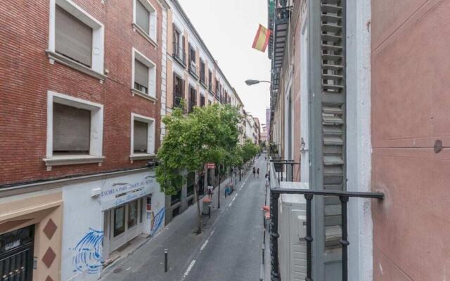 Stunning One Bedroom Apartment in the Heart of Madrid