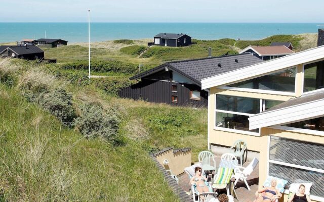 Seerene Holiday Home With Sauna at Lønstrup