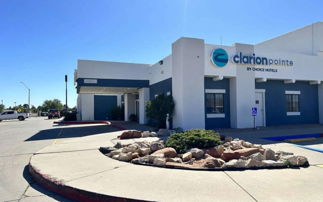 Clarion Pointe Winslow I-40