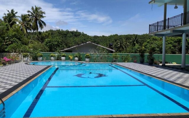 Coral Palm Villa & Apartments
