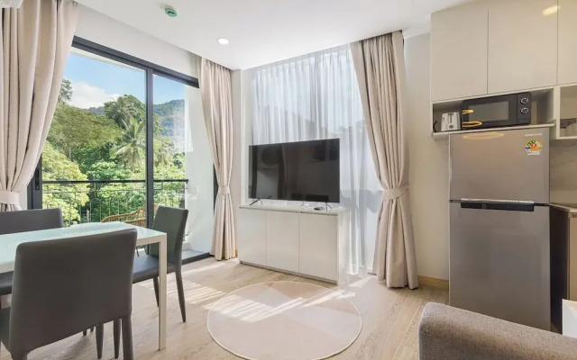 One bedroom Palmetto Condo Karon A 607