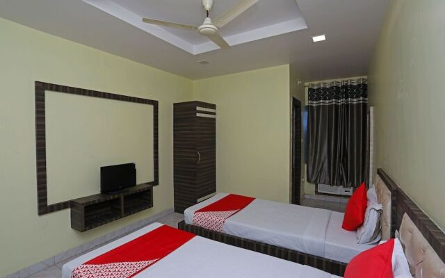 OYO 29689 Hotel Pramod