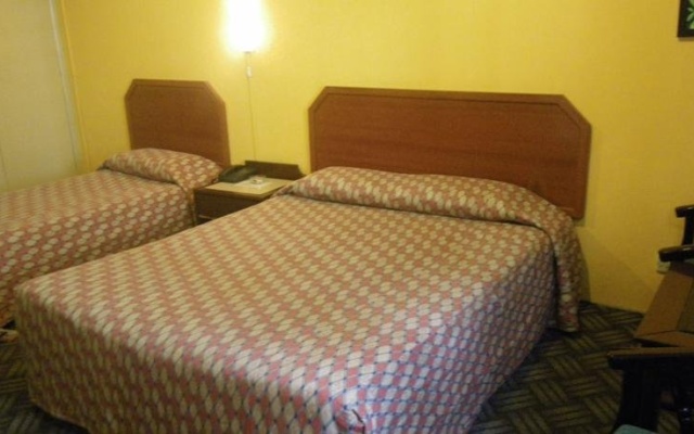 The Malaysia Hotel – Guest Rooms – Kuala Lumpur