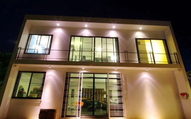 The Eight Guest House